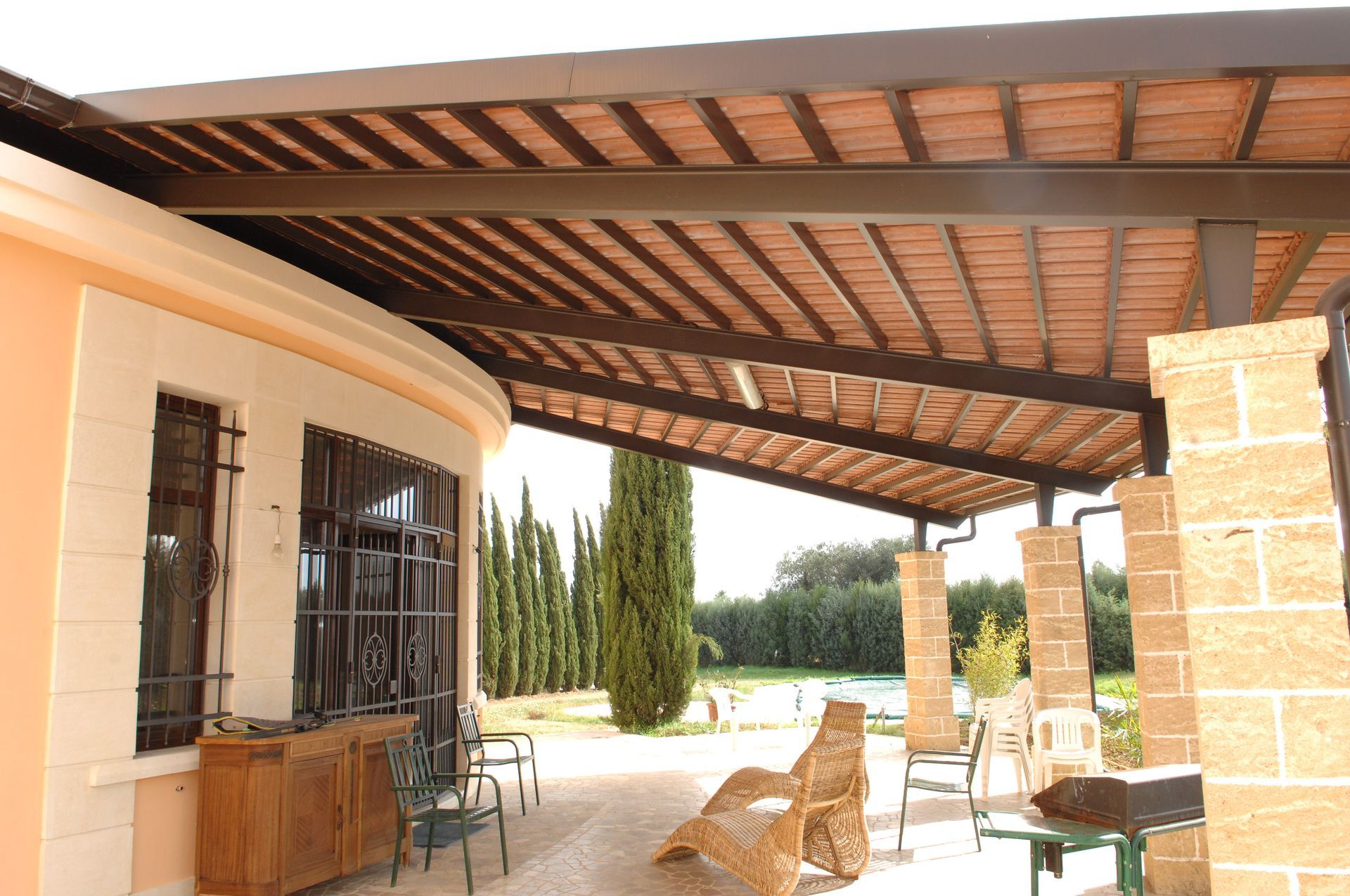 copertura in legno e ferro