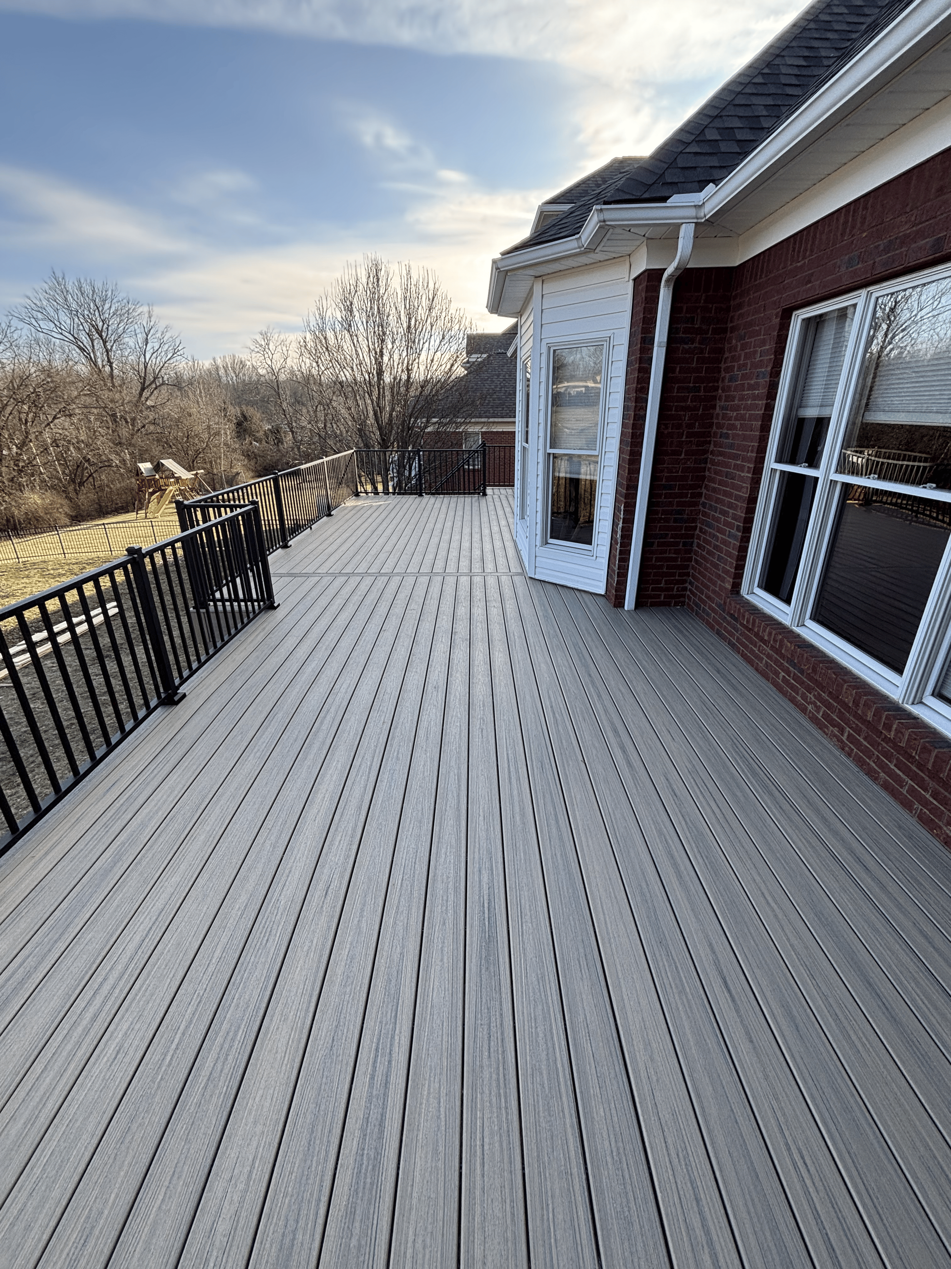 Deck remodel project in Pendleton – DeckHeadSky custom deck renovation with modern railing and durable materials