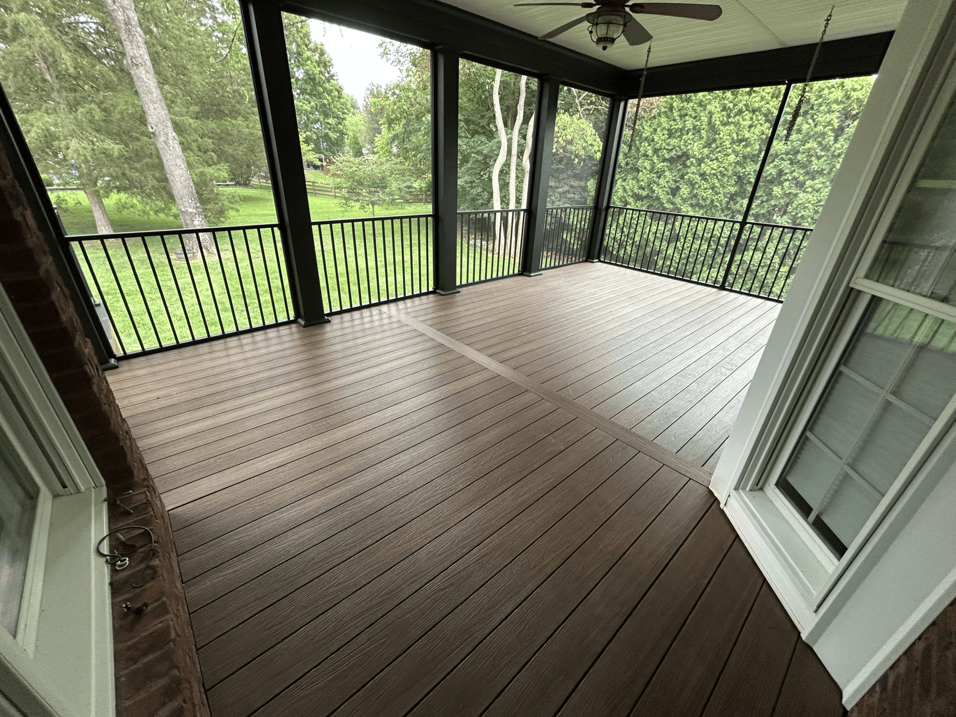 16x18 deck built in Goshen, KY by Deck Heads
