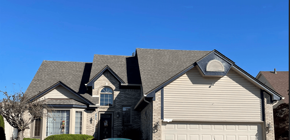 House With New Asphalt Shingle Roof. Roofing Contractor Detroit. Roof Repair Near Me in Lansing