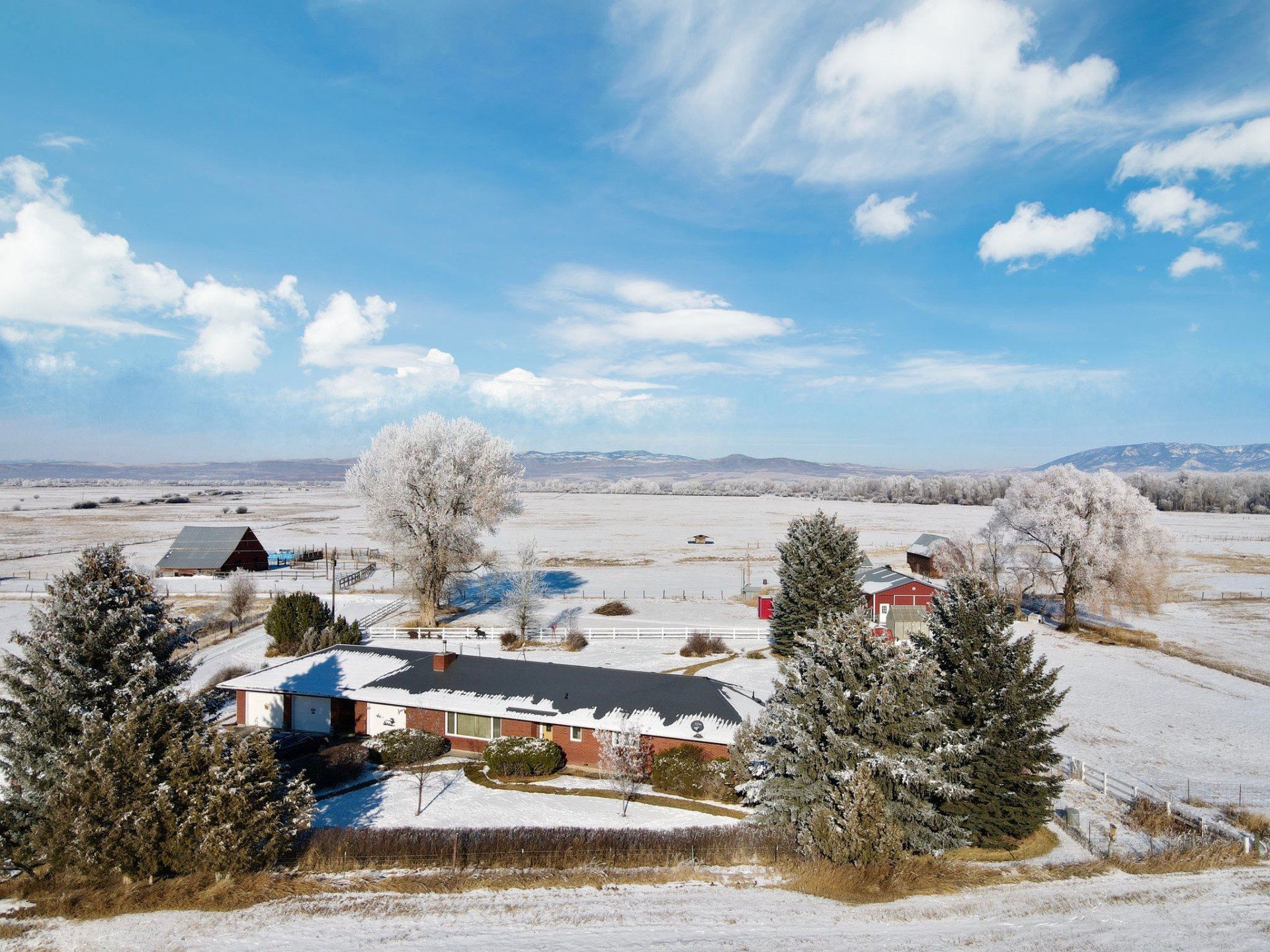 East Gallatin River in the winter