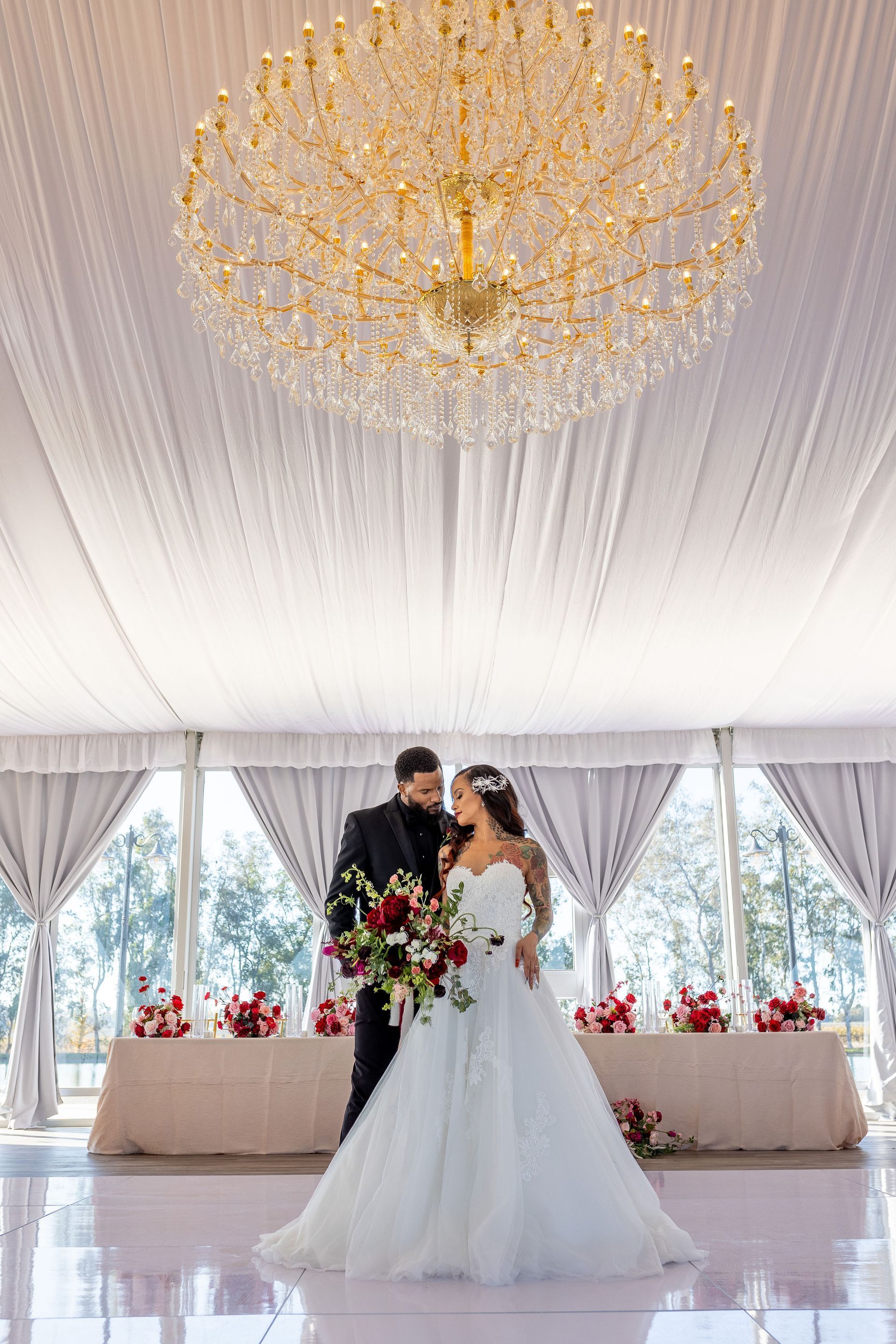 Wedding Lakeview Tent