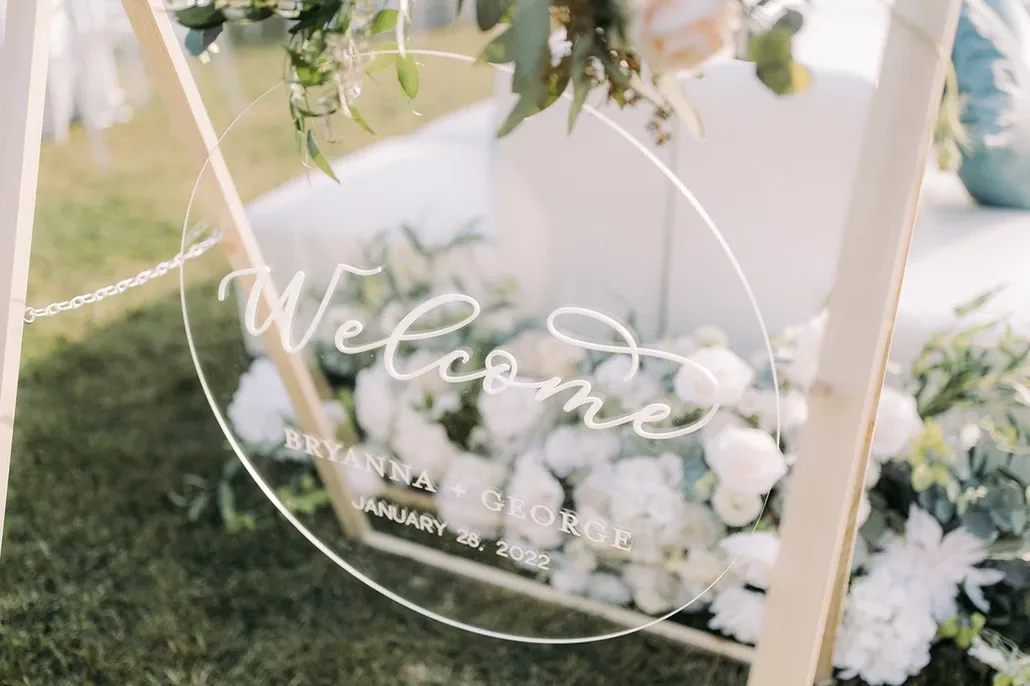 Lakeview Estates & Winery - Outdoor Wedding Sign