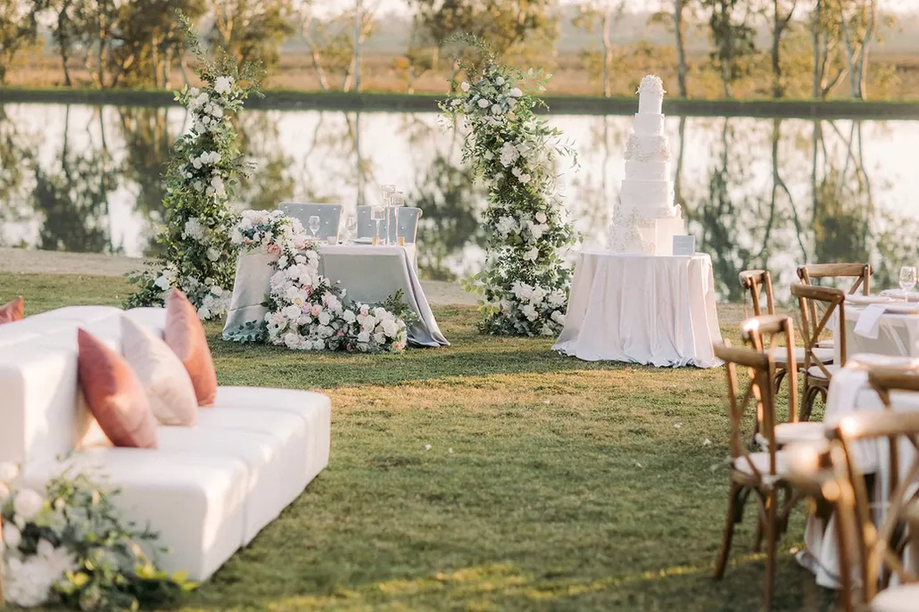 Lakeview Estates & Winery - Outdoor Wedding