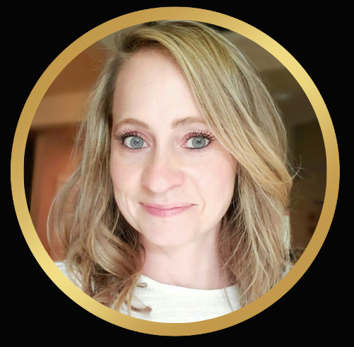 An image of Max Impact Marketing owner Ariel Ricci, Digital Marketing Professional.