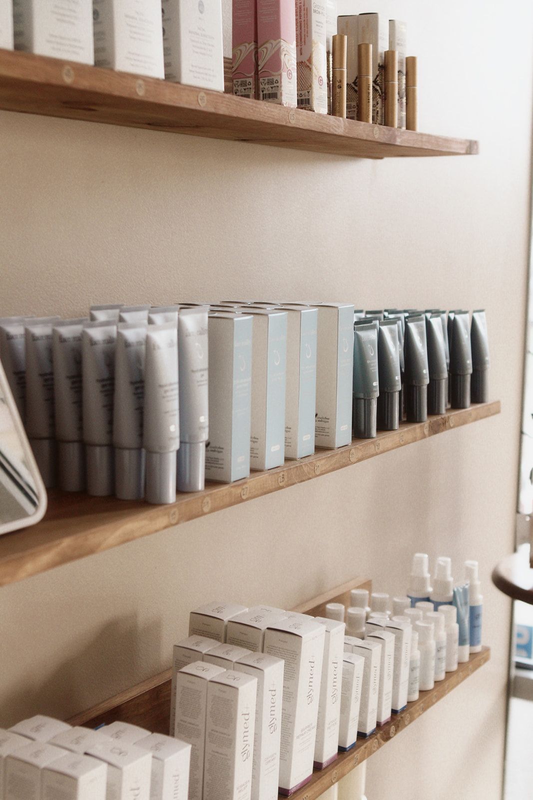 Lexington Kentucky makeup and microblading artist