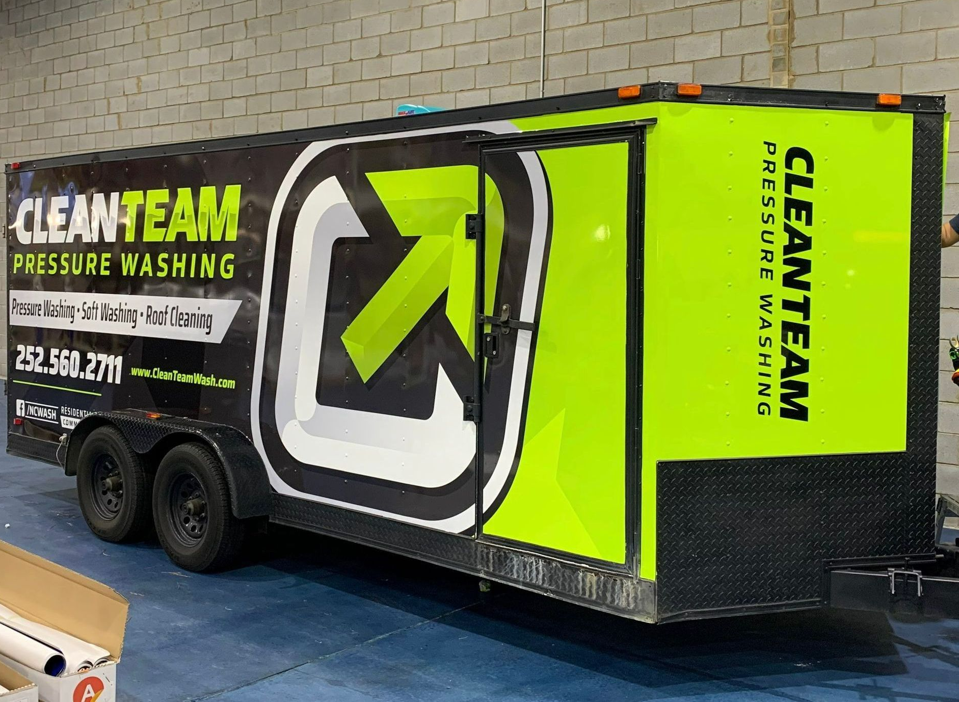 Vehicle & trailer graphic vinyl wraps in Greensboro, NC