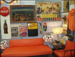 Frame Shop — Peoria, IL — Anne's Anteex