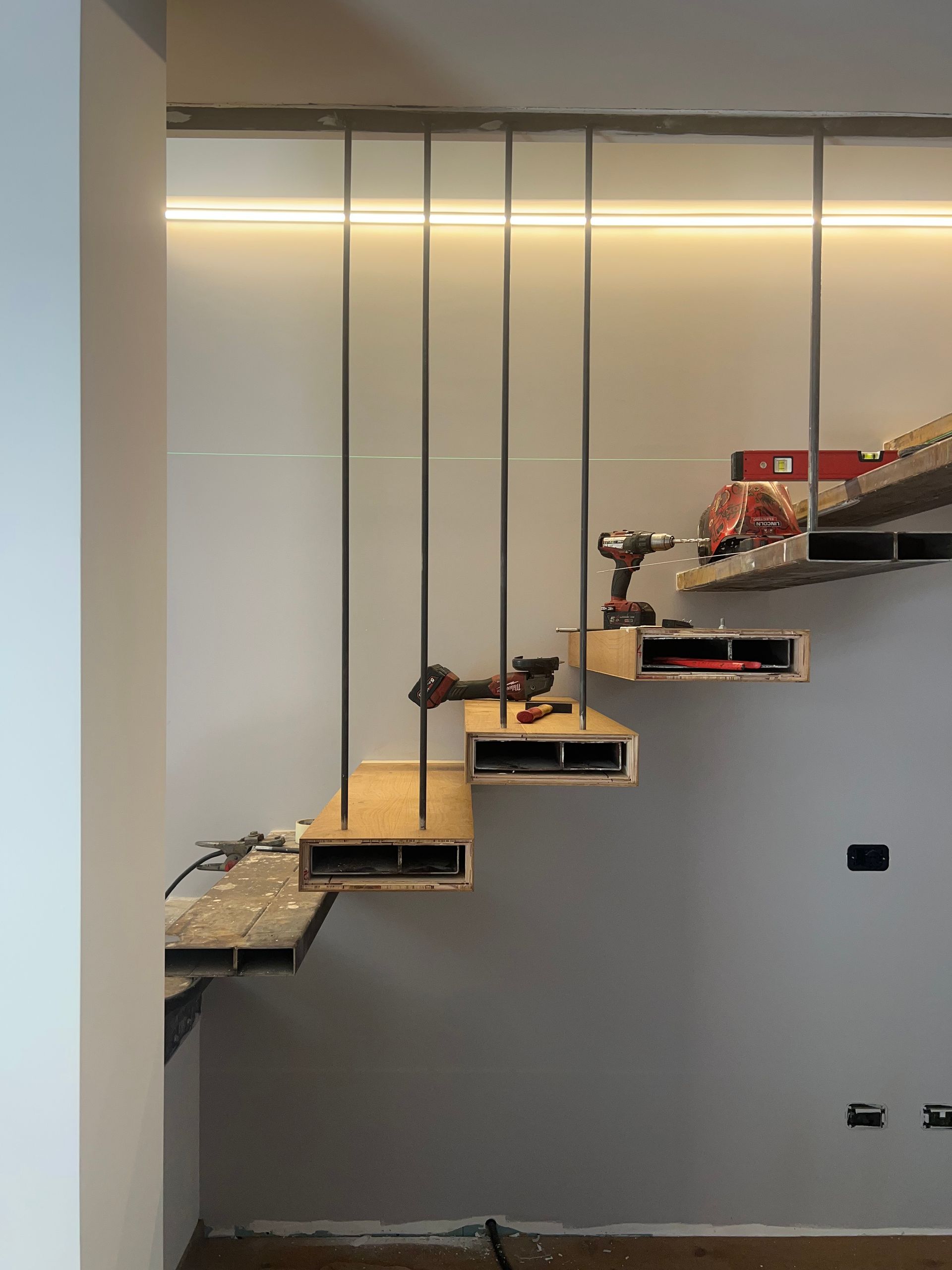 realizzazione e installazione scale in ferro battuto Sestri Levante