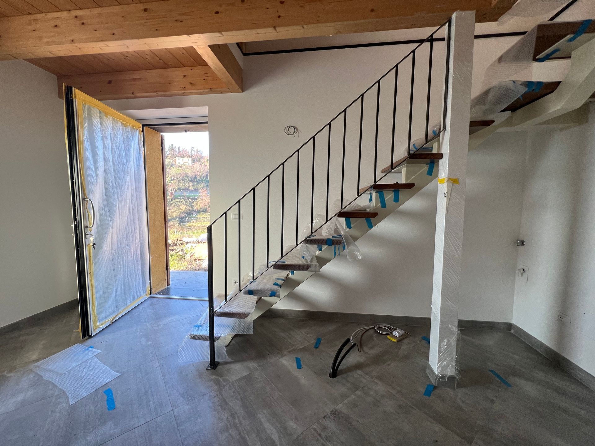 realizzazione e installazione scale in ferro battuto Sestri Levante