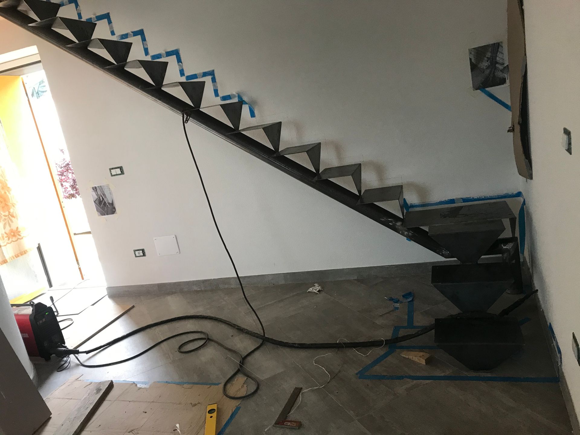 realizzazione e installazione scale in ferro battuto Sestri Levante