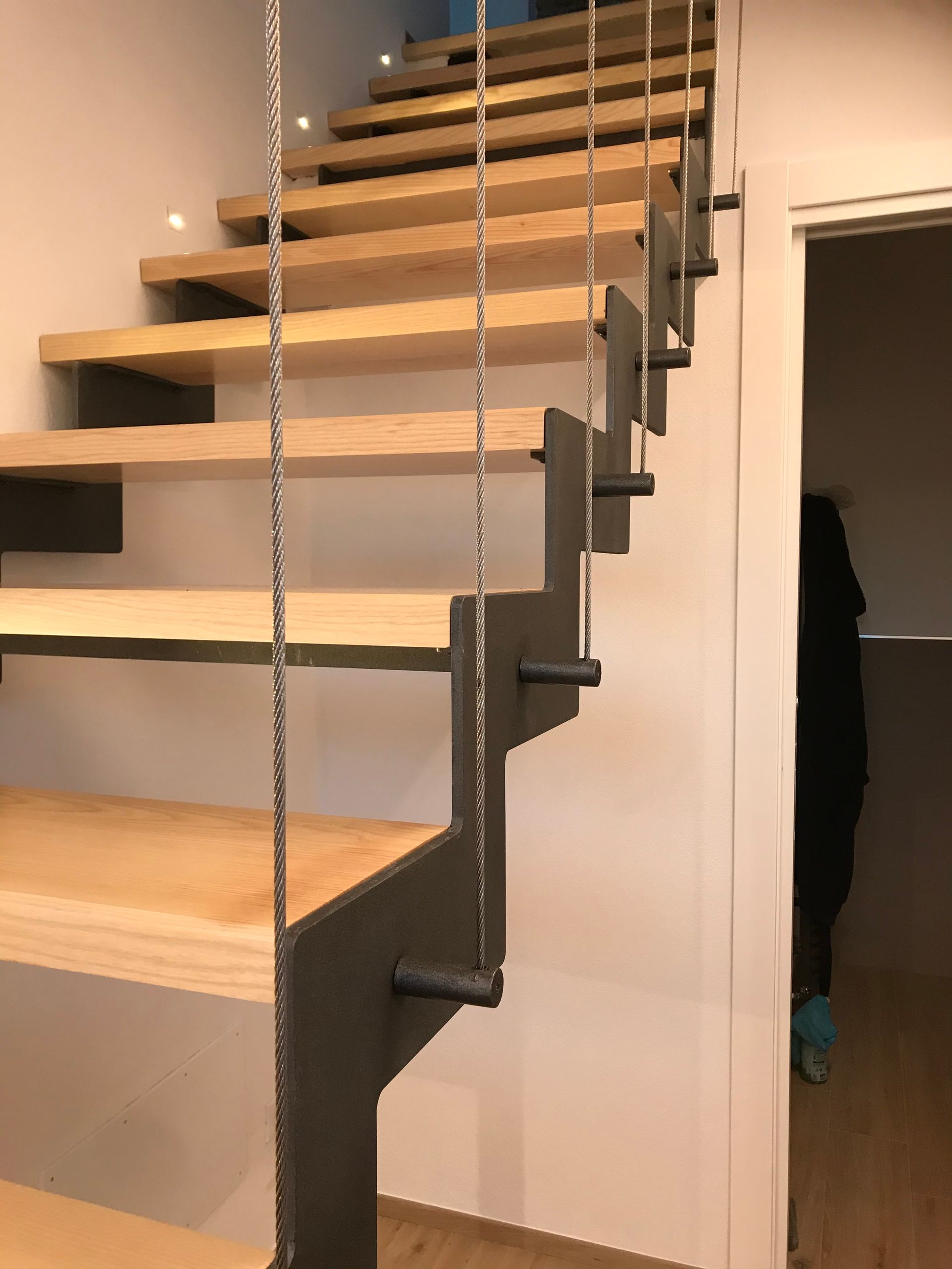 realizzazione e montaggio scale in ferro battuto Sestri Levante