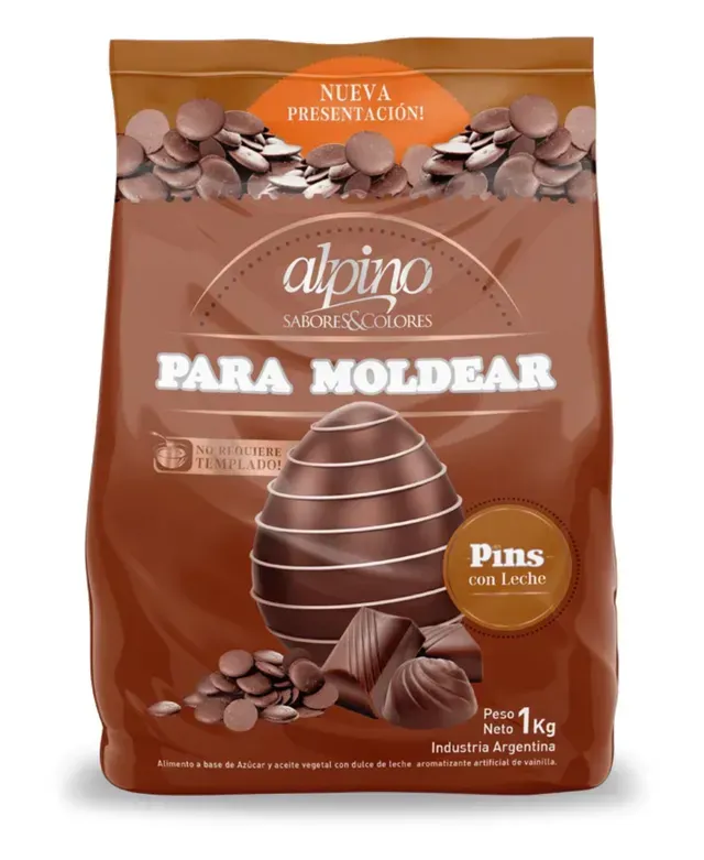 Paquete de chocolate Alpino marrón para moldear, con monedas de chocolate y etiqueta “PINS con leche”.