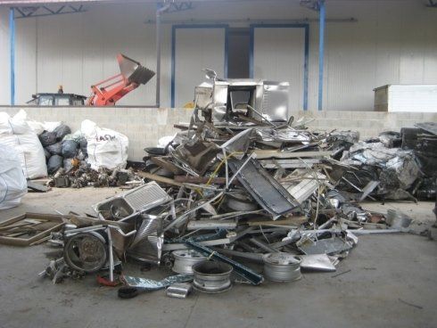stoccaggio rottami metallici
