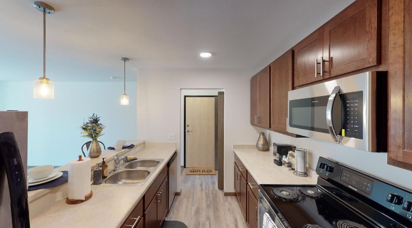 Pine Ridge - Image 5