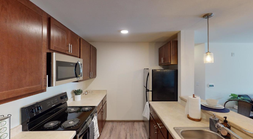 Pine Ridge - Image 7