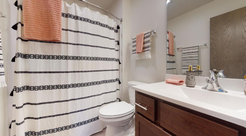 Pine Ridge - Image 9