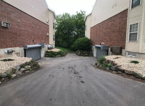 Pine Ridge - Image 12