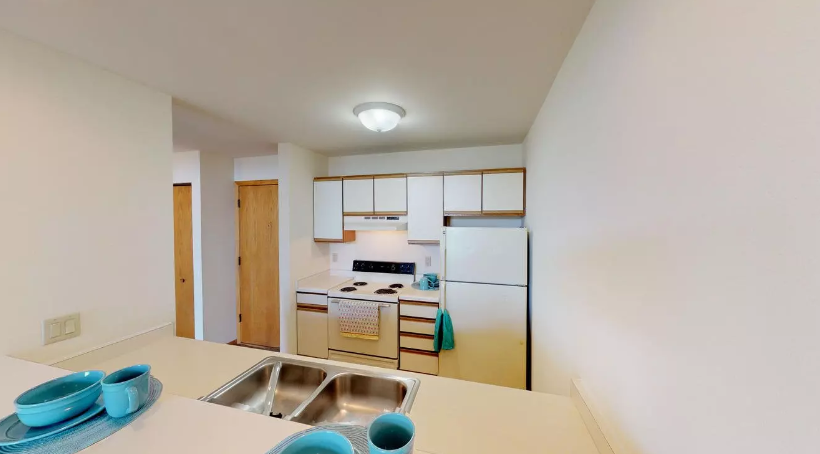 North Park Apartments - Image 2