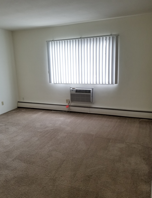 121 S Hancock - Image 7