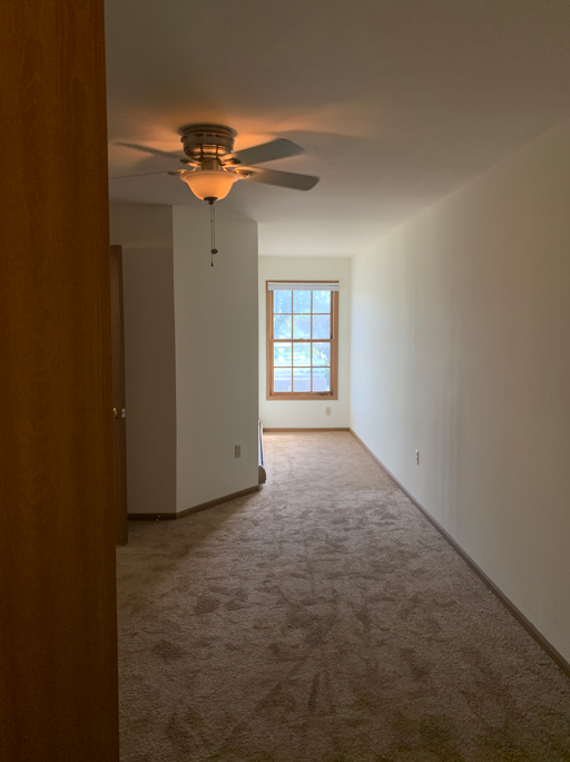 404 E Wilson - Image 14