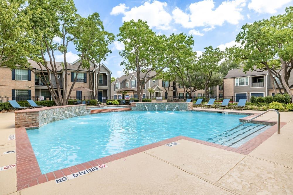 Swimming pool at Marquis at Westchase in Houston, TX.