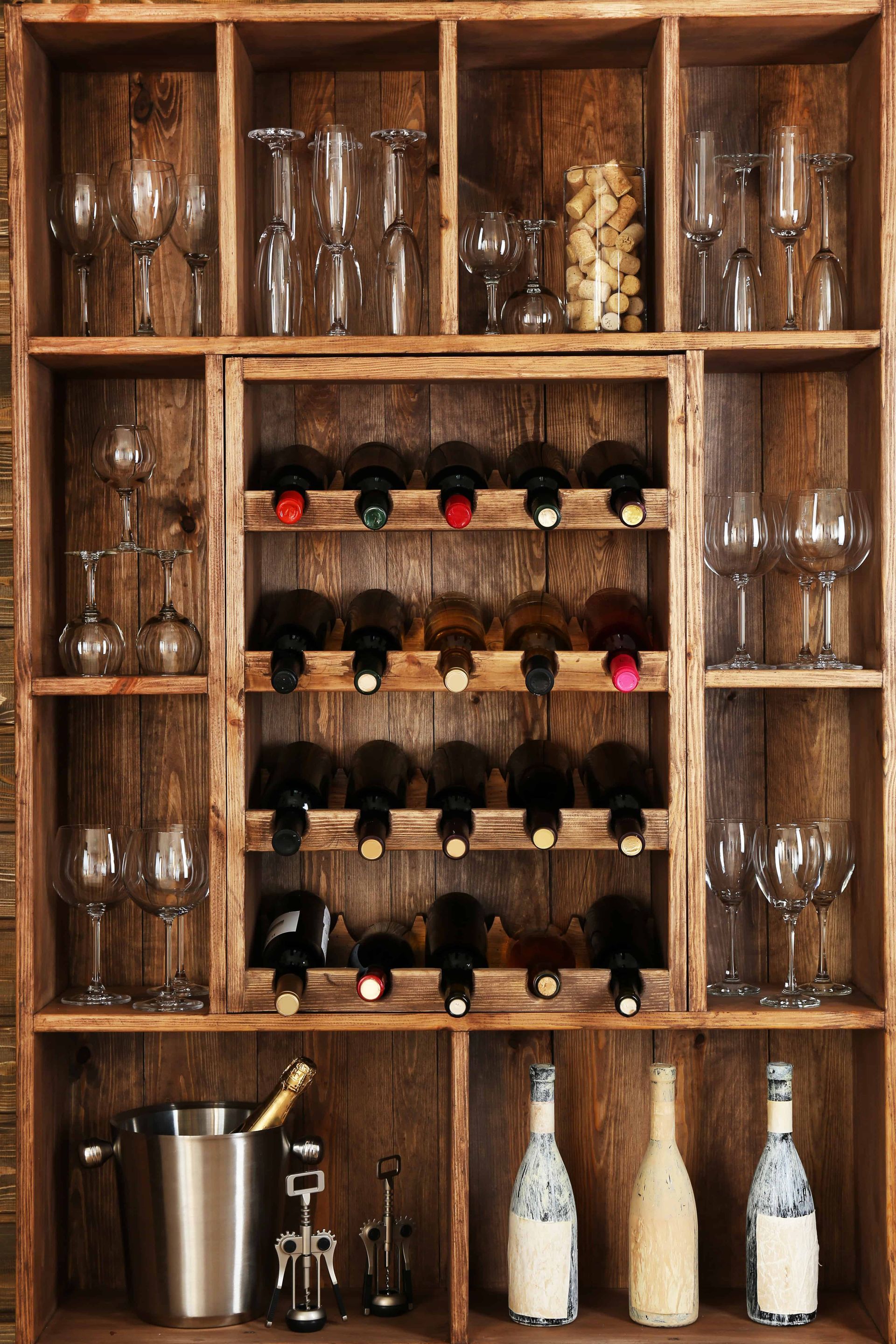 Home bar wine shelf
