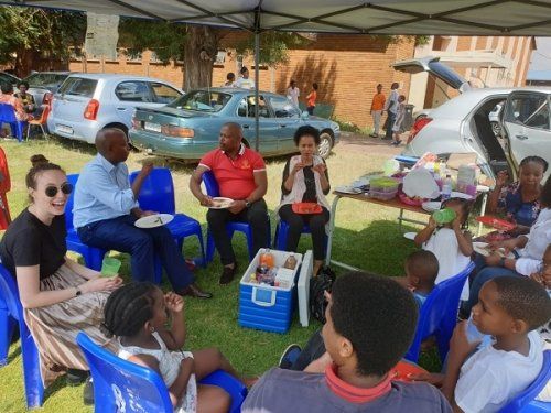 Picnic lunches after the service in Soweto