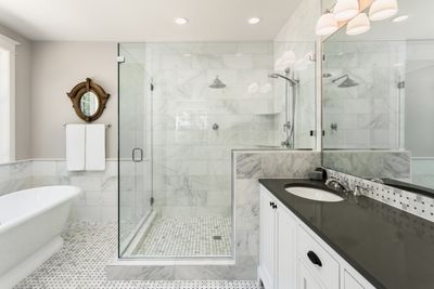 Glass Company — Bathroom With Glass Shower Enclosure in Marysville, Washington