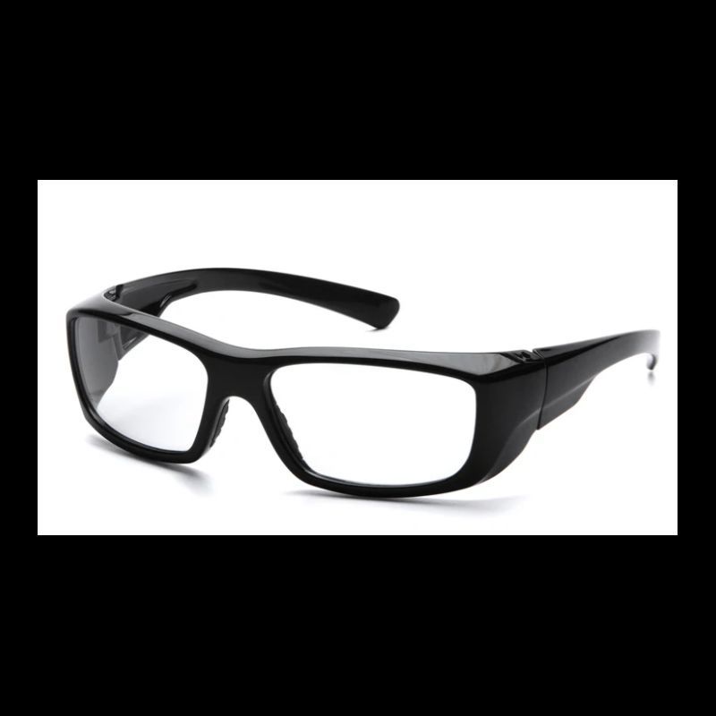Gafas de seguridad con marco negro, lentes transparentes y protectores laterales gruesos.
