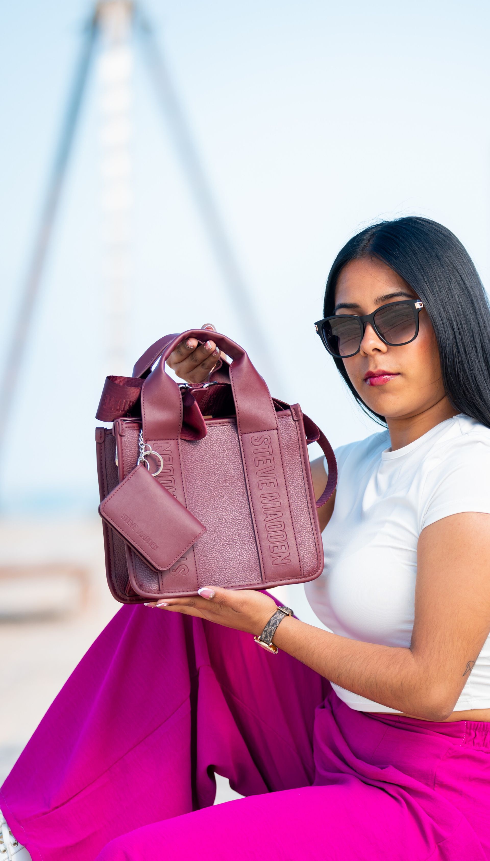 Cartera con accesorio  Steve Madden