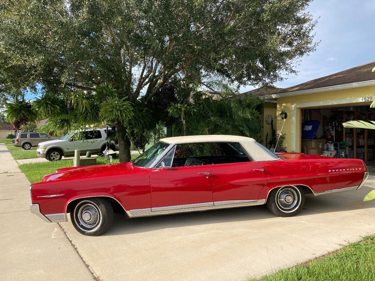 Car Dealer Tampa, FL CARuso Classic Cars