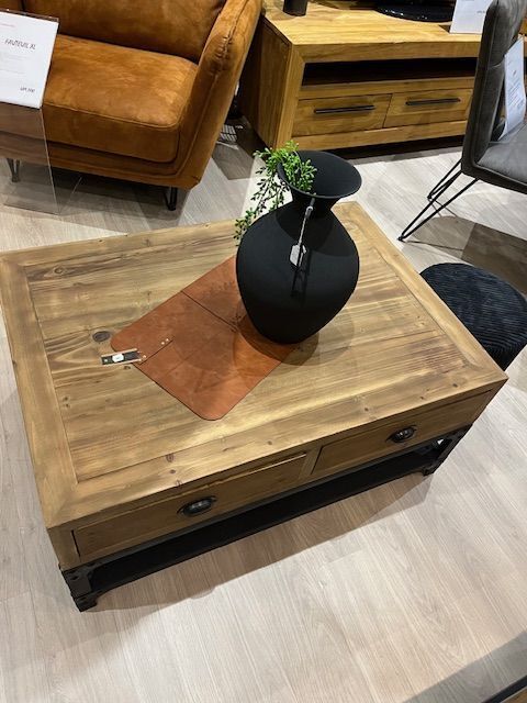 TABLE BASSE INDUSTRIELLE PIN 100X70