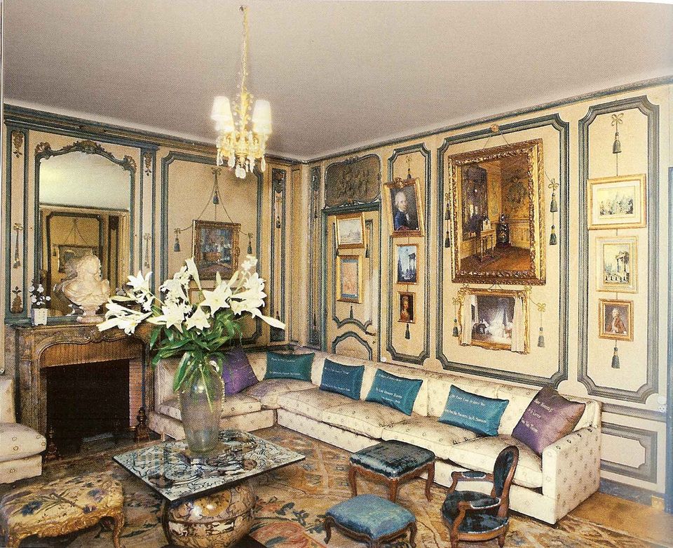 Elise De Wolfe's private sitting room at Villa Trianon