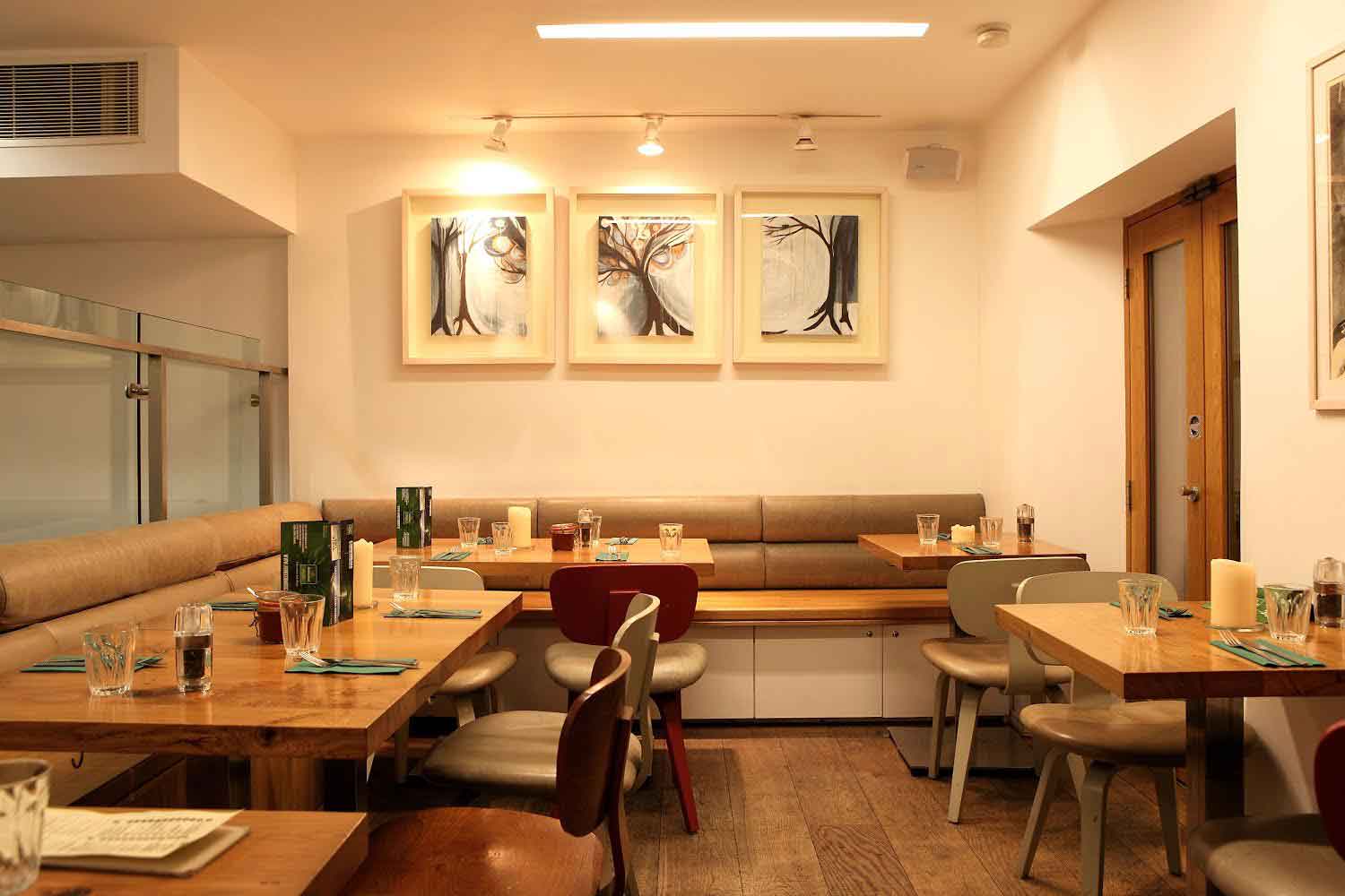 Dinning room at Green 19 restaurant designed by Dublin Design Studio