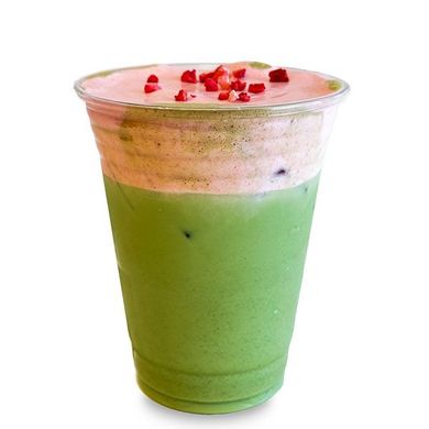 Iced Strawberries
& Cream Matcha