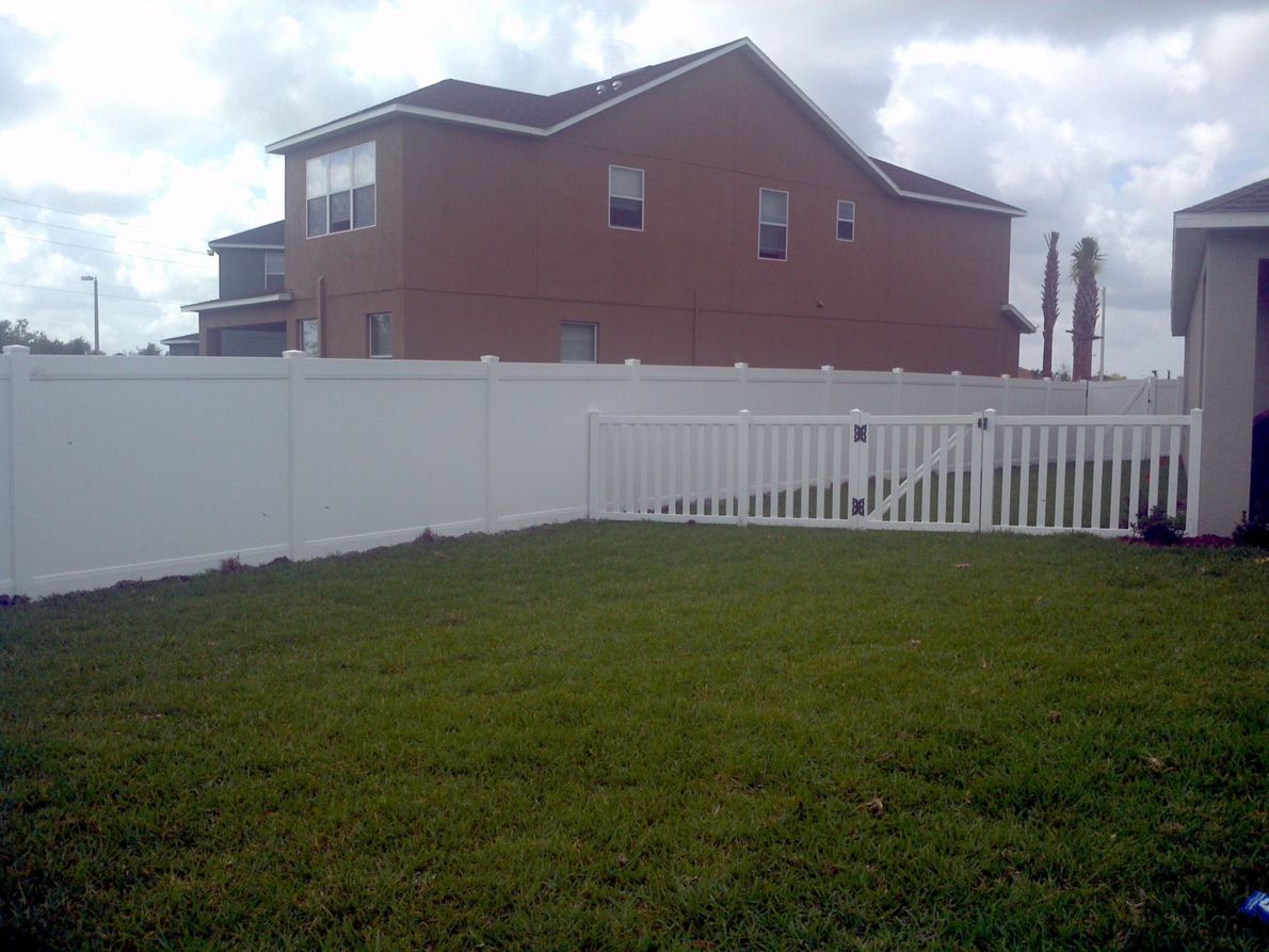 White fence -Fencing Services in New Port Richey, Florida