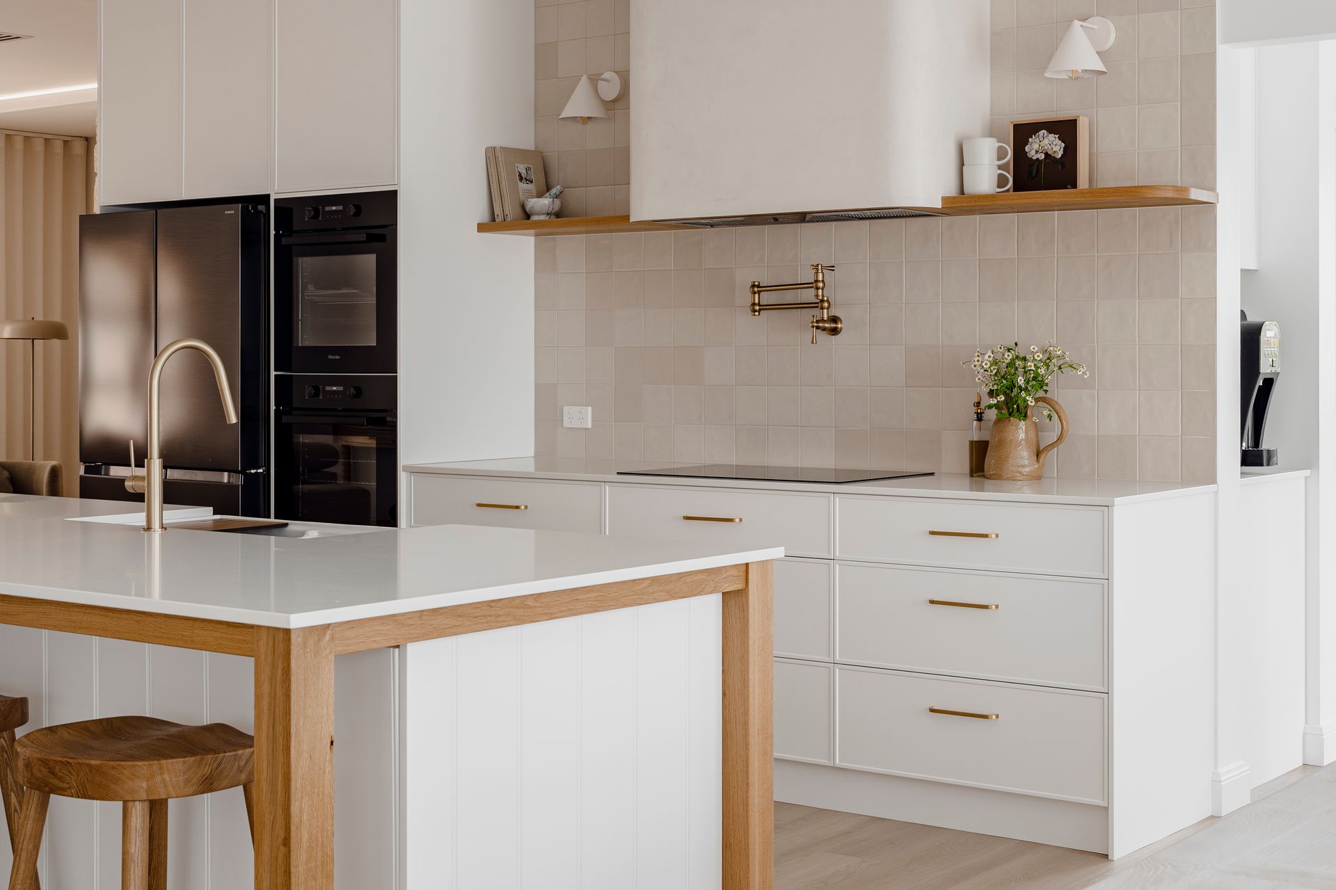 Kitchen — Balaklava, S.A — Mack's Cabinets
