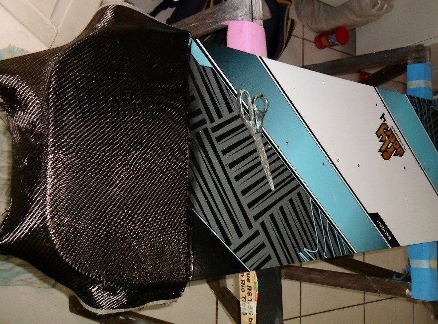 reparo em fibra de carbono