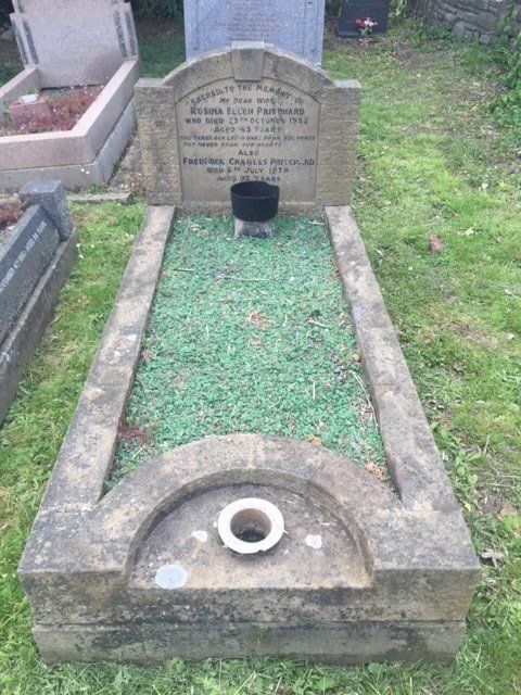 full memorial before renovation with gray stone