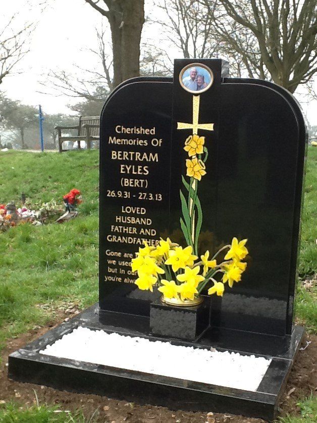 black double lawn memorial