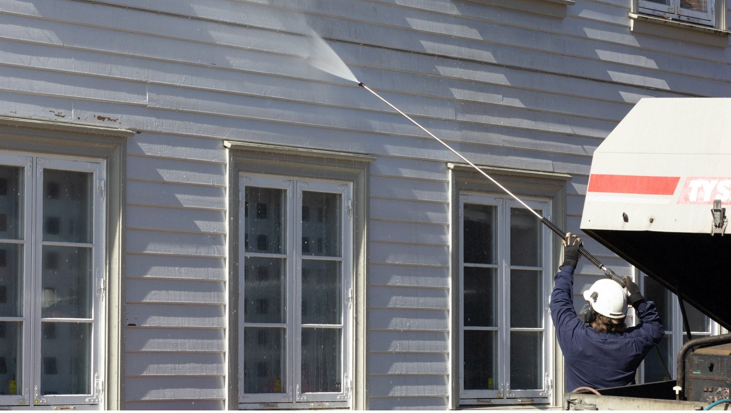 power washing your home can greatly increase its curb appeal