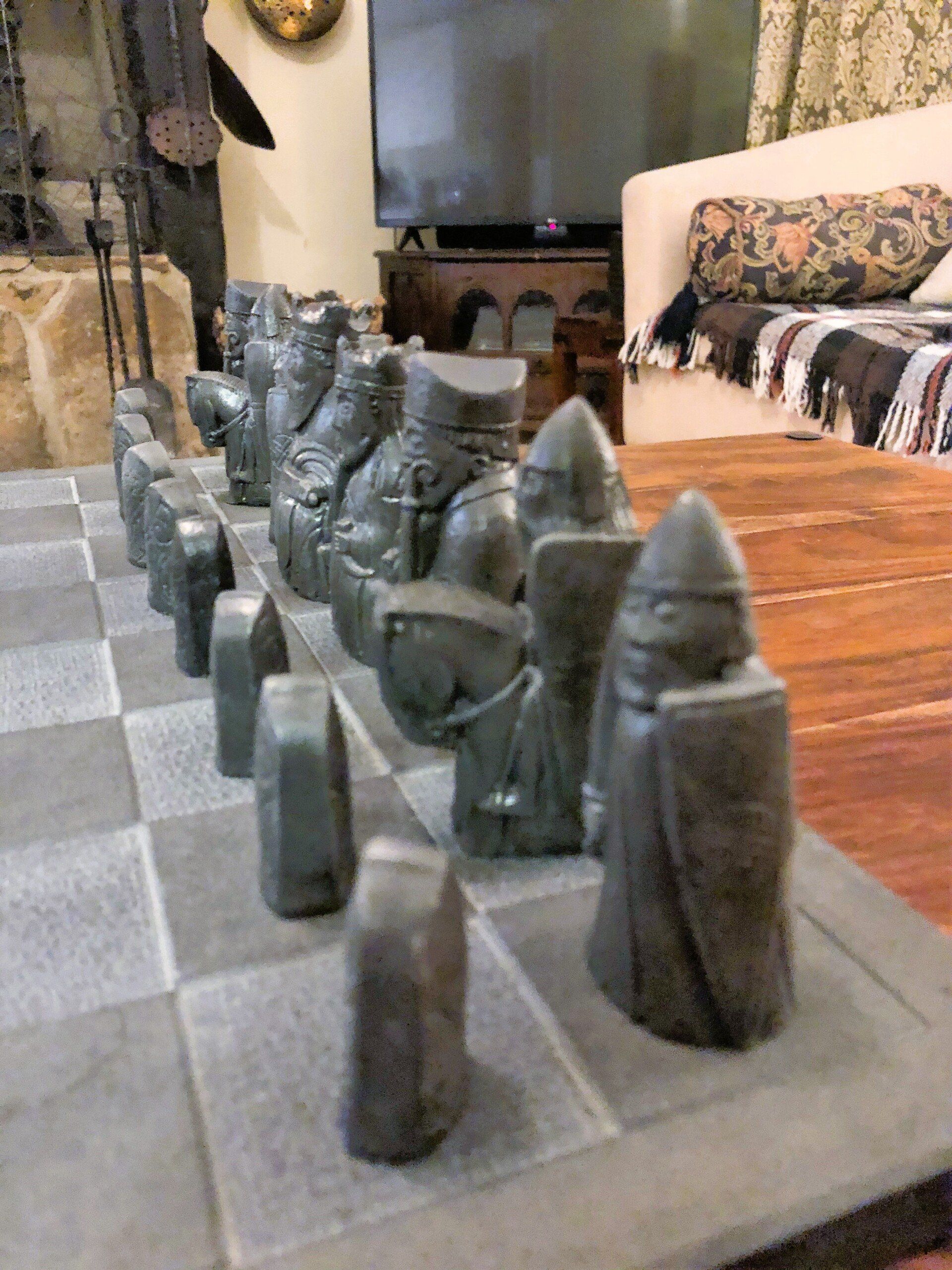 Black Dog House games