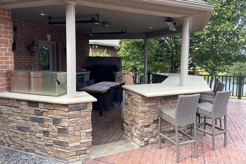 White tables — Jasper, IA — Dubois Co. Block & Brick Inc.