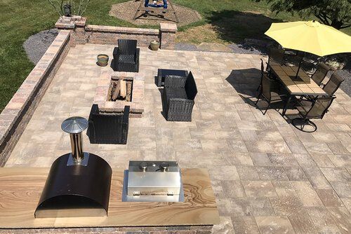 House backyard — Jasper, IA — Dubois Co. Block & Brick Inc.