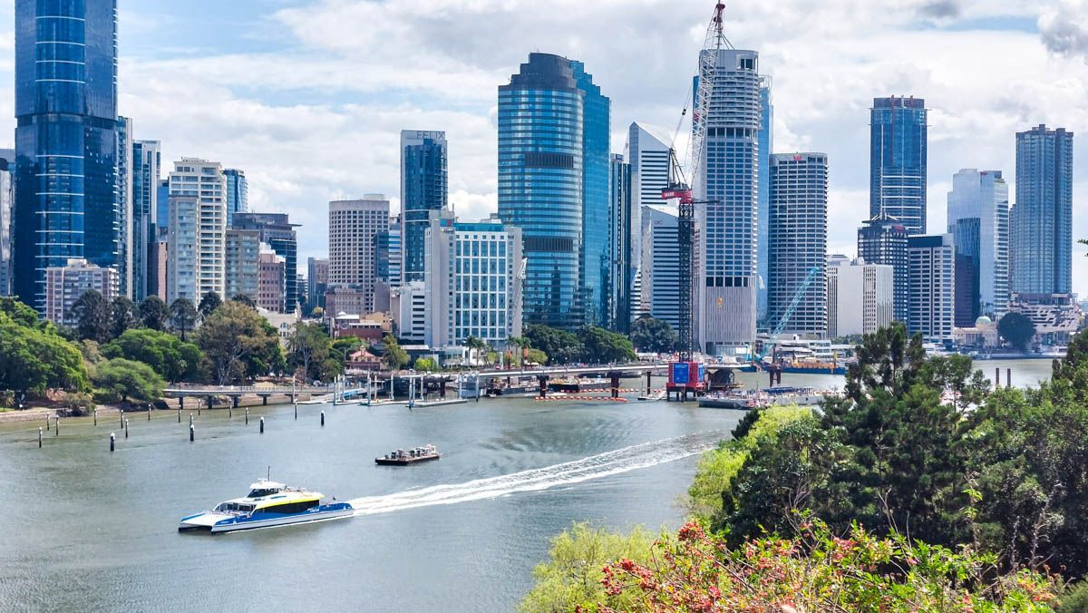 Kangaroo Point Bridge Initial Constructions Stage with the view of Brisbane Skyline