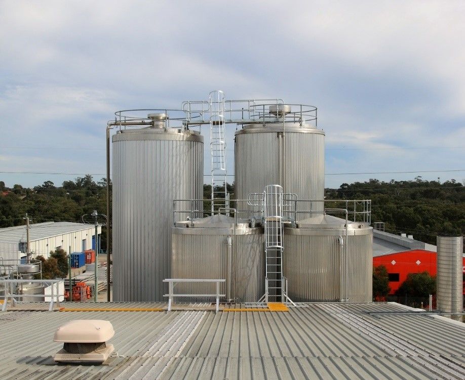Tank Maintenance Access Ladders And Platforms Installation