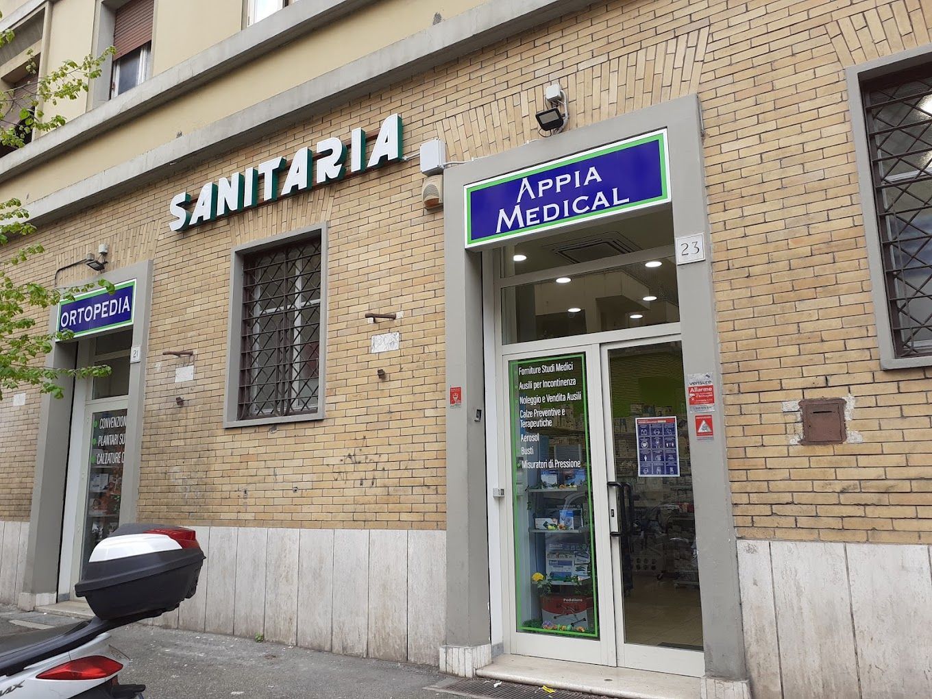 Appia medical - negozio CIRCONVALLAZIONE APPIA, 21 - 00179 ROMA (RM)