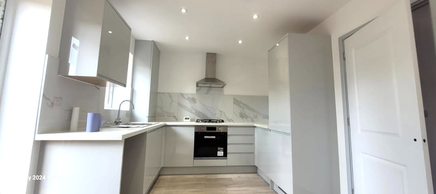 EM Electrical kitchen lighting