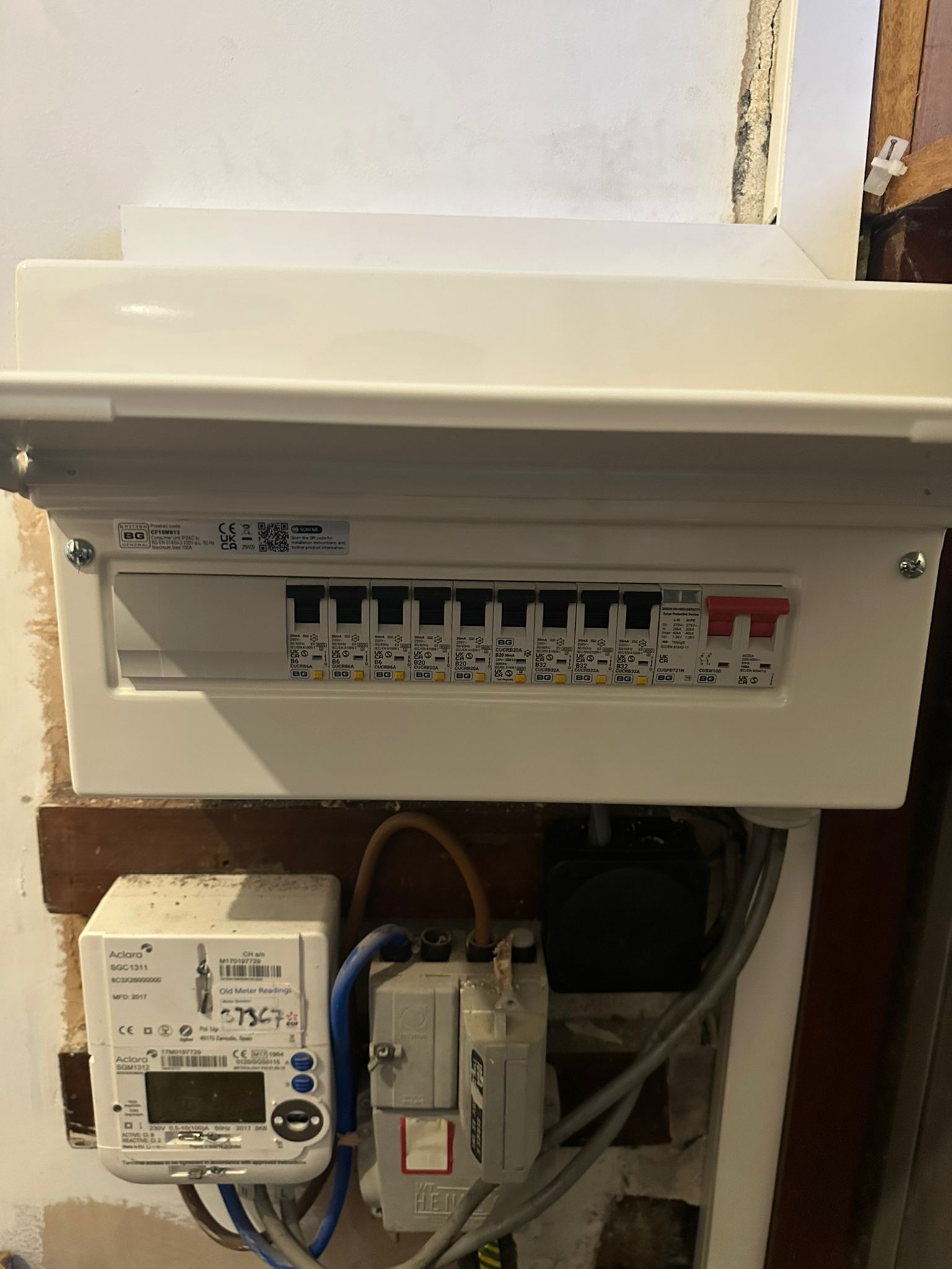 Emergency Electrician near me Swindon